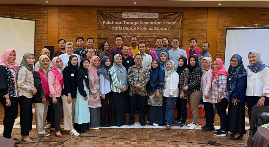 SKHB IPB University Selenggarakan Pelatihan Investigasi Wabah untuk Tenaga Kesehatan Hewan Provinsi Banten