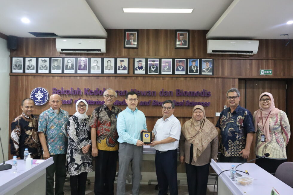 Kerjasama Penelitian Genome Editing antara SKHB IPB Univeristy dan ...