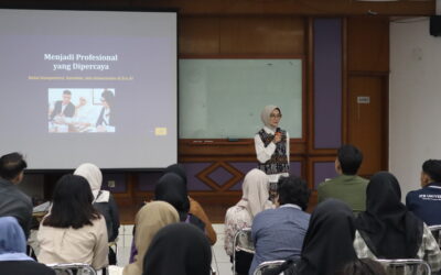 Studium Generale PPDH Semester 2 Hadirkan Perspektif Profesionalisme Dokter Hewan Entrepreneur di Era Artificial Intelligence