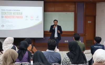 Studium Generale PPDH Semester 2 Memperkenalkan Peran Dokter Hewan dalam Industri Imbuhan Pakan